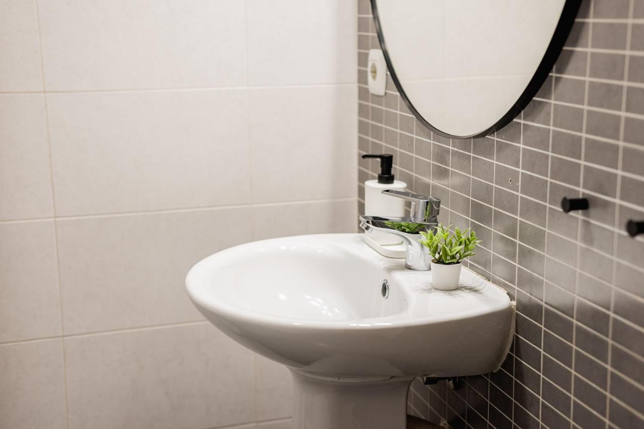 Apartamentos Fv Flats Valencia - Mestalla 7 외부 사진
